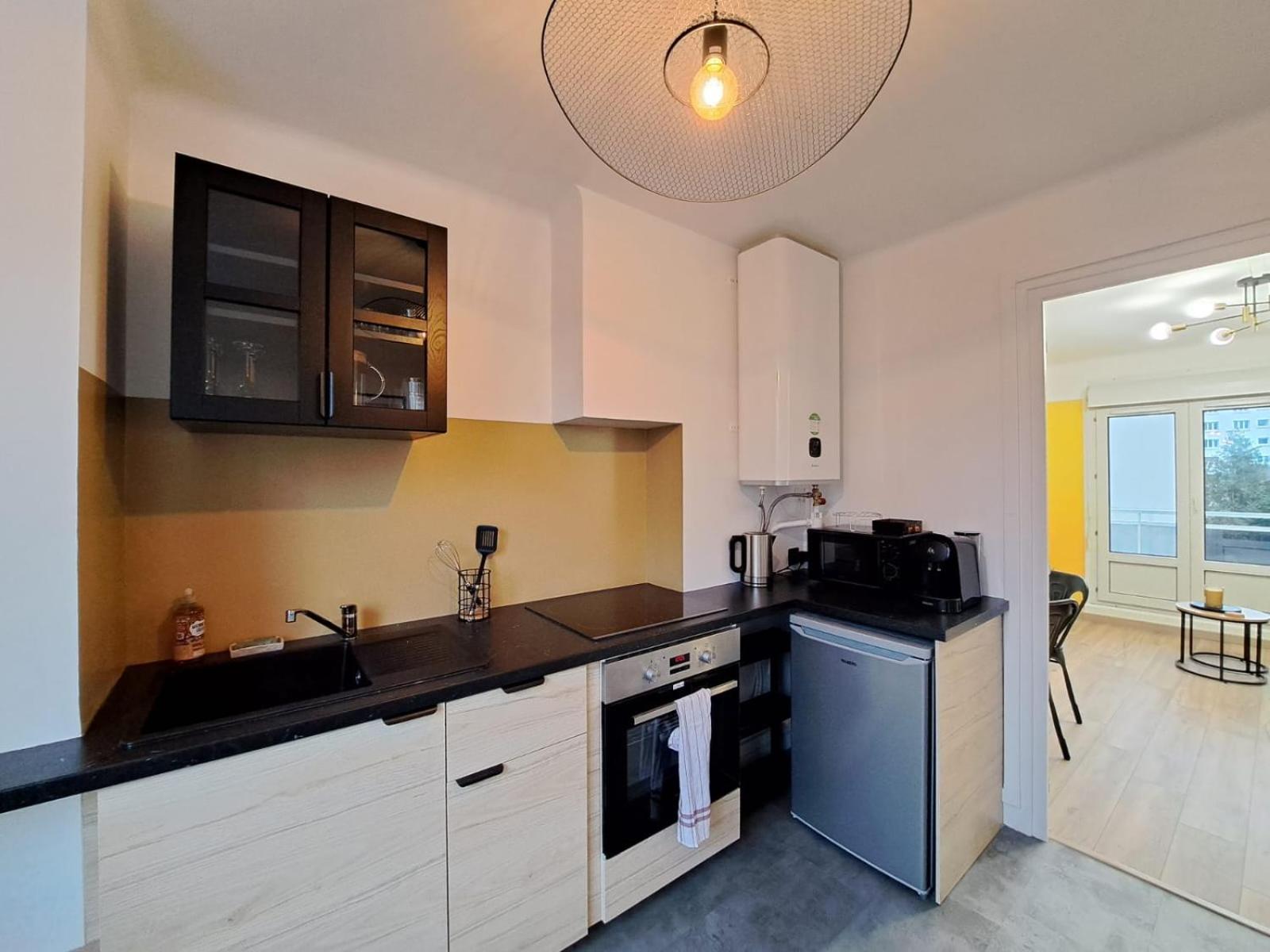 Appartement Cosy Au Coeur De رانس المظهر الخارجي الصورة